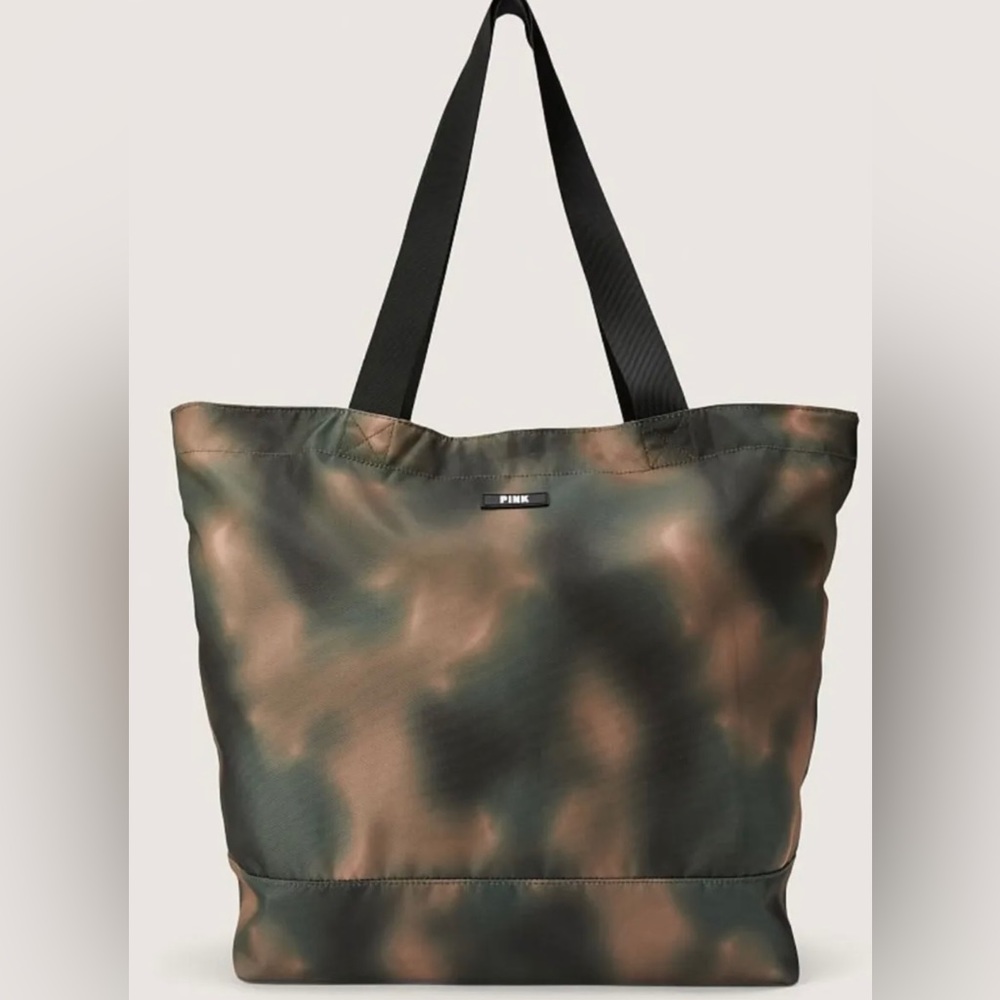 Victoria's Secret pink Camo Tote zip
close VS camouflage Tie Dye Camo blur Nwt